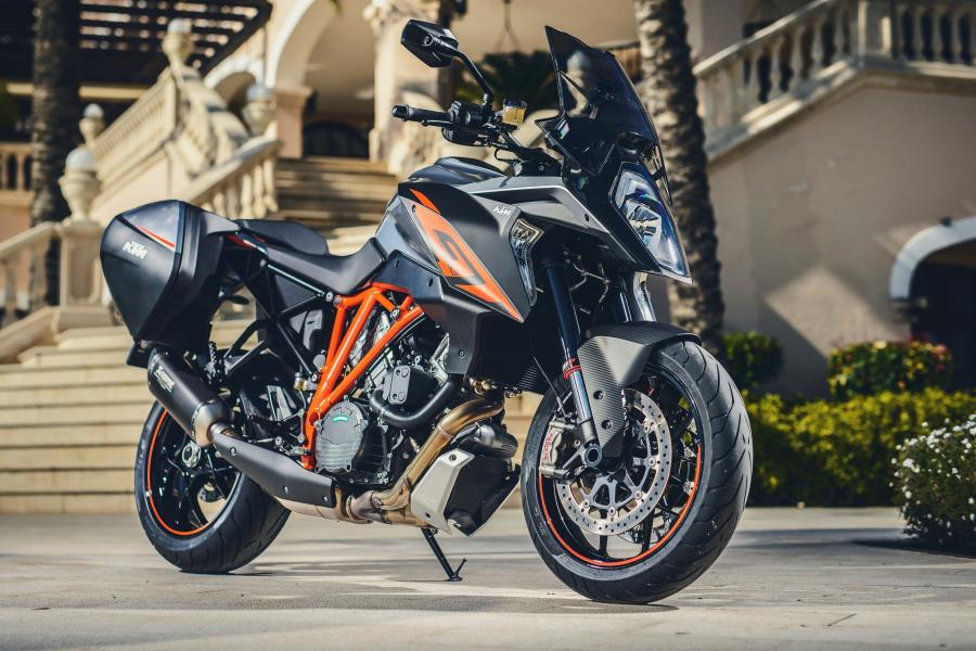KTM 1290 Super Duke GT